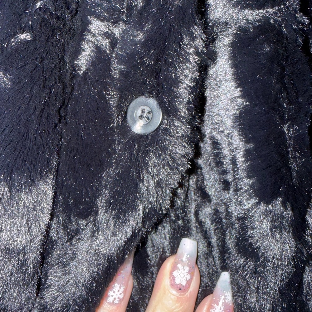 Melody Chic Black Faux Fur Jacket - Picture 3 of 5